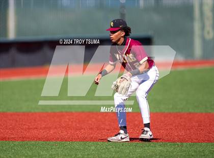 Thumbnail 3 in Central Catholic @ Tualatin (OSAA 6A Round 2) photogallery.