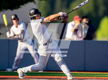 Thumbnail 2 in Central Catholic @ Tualatin (OSAA 6A Round 2) photogallery.