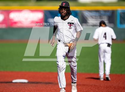 Thumbnail 3 in Central Catholic @ Tualatin (OSAA 6A Round 2) photogallery.