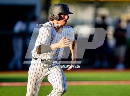 Thumbnail 1 in Central Catholic @ Tualatin (OSAA 6A Round 2) photogallery.