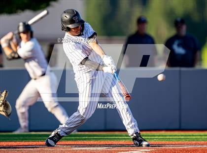 Thumbnail 3 in Central Catholic @ Tualatin (OSAA 6A Round 2) photogallery.