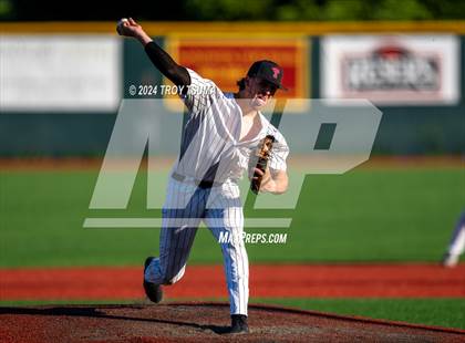 Thumbnail 3 in Central Catholic @ Tualatin (OSAA 6A Round 2) photogallery.