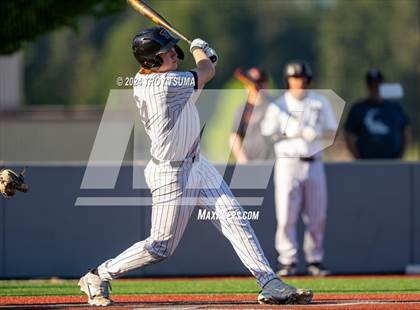 Thumbnail 3 in Central Catholic @ Tualatin (OSAA 6A Round 2) photogallery.
