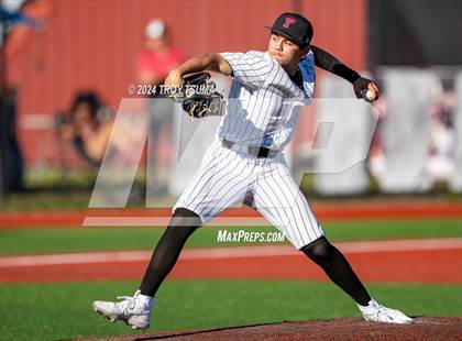 Thumbnail 2 in Central Catholic @ Tualatin (OSAA 6A Round 2) photogallery.