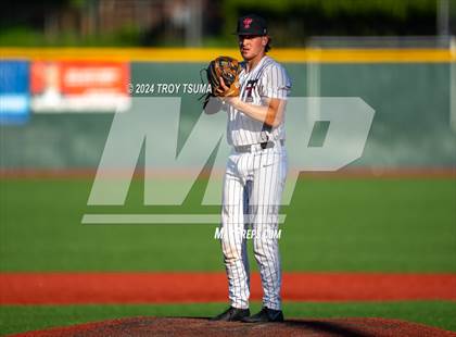 Thumbnail 3 in Central Catholic @ Tualatin (OSAA 6A Round 2) photogallery.