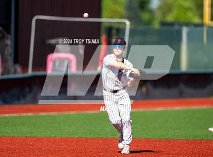 Thumbnail 3 in Central Catholic @ Tualatin (OSAA 6A Round 2) photogallery.