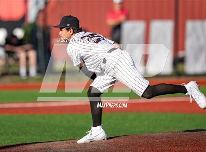 Thumbnail 3 in Central Catholic @ Tualatin (OSAA 6A Round 2) photogallery.