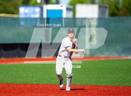 Thumbnail 2 in Central Catholic @ Tualatin (OSAA 6A Round 2) photogallery.