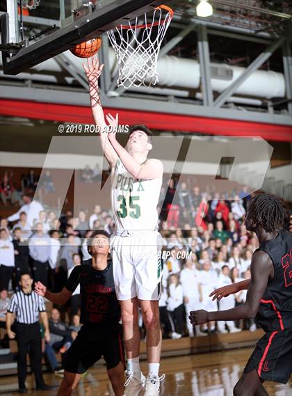 Thumbnail 3 in Pius X vs. Lincoln High (Heartland Athletic Conference) photogallery.