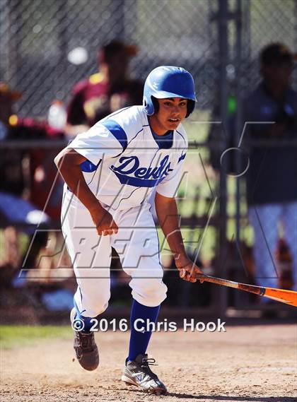 Thumbnail 3 in Sunnyside vs. Nogales (Lancer Baseball Classic) photogallery.
