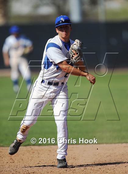 Thumbnail 3 in Sunnyside vs. Nogales (Lancer Baseball Classic) photogallery.