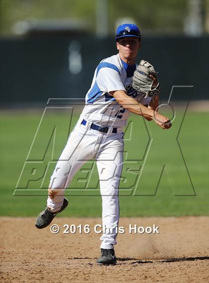 Thumbnail 2 in Sunnyside vs. Nogales (Lancer Baseball Classic) photogallery.