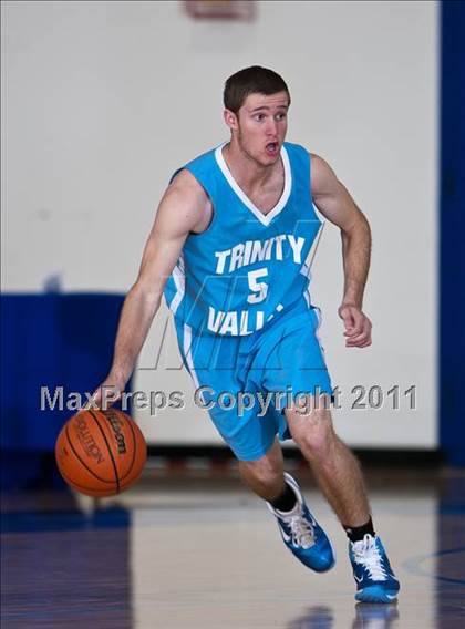 Thumbnail 1 in Trinity Valley vs Oakridge (Trinity Valley Shootout) photogallery.