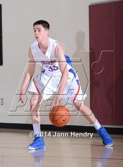Thumbnail 2 in Damien vs. Folsom (MaxPreps Holiday Classic) photogallery.
