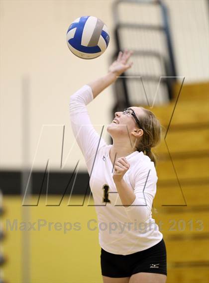 Thumbnail 2 in Littleton @ Rock Canyon photogallery.