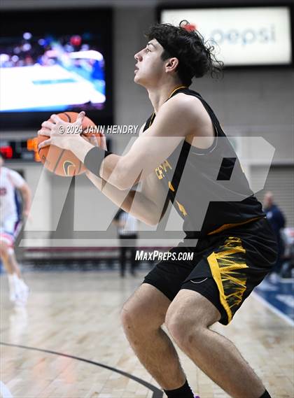Thumbnail 3 in Sierra Vista vs. Montgomery (Tarkanian Classic) photogallery.
