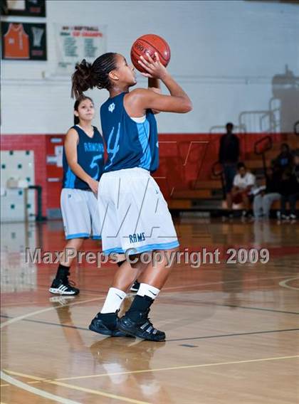 Thumbnail 3 in Ramona vs. Miller (Lady Bears Holiday Classic) photogallery.