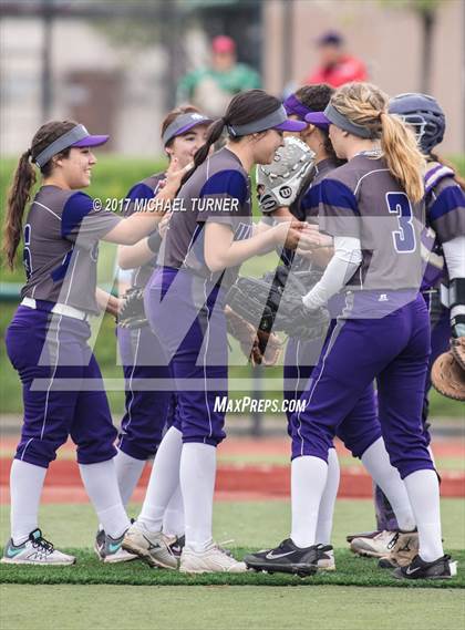 Thumbnail 1 in Foothill vs. Shasta photogallery.