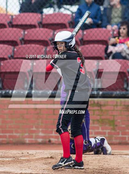 Thumbnail 1 in Foothill vs. Shasta photogallery.