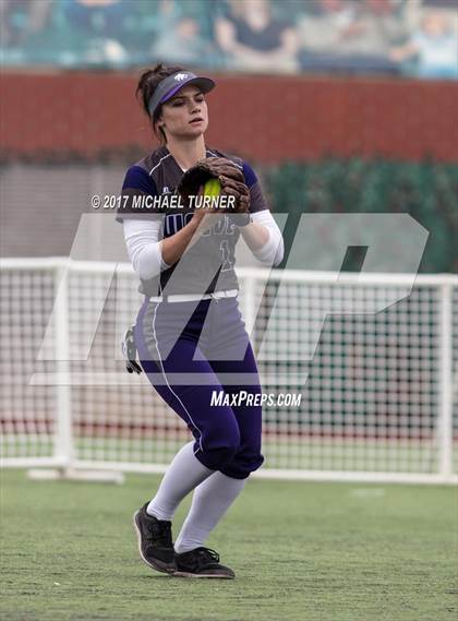 Thumbnail 3 in Foothill vs. Shasta photogallery.