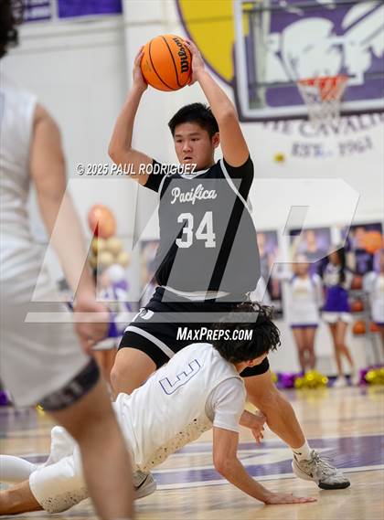 Thumbnail 3 in Santiago vs Pacifica (CIF-SS D4AA Semifinal) photogallery.