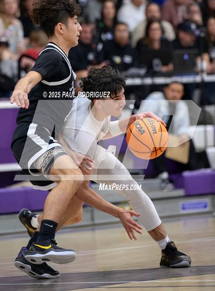 Thumbnail 1 in Santiago vs Pacifica (CIF-SS D4AA Semifinal) photogallery.