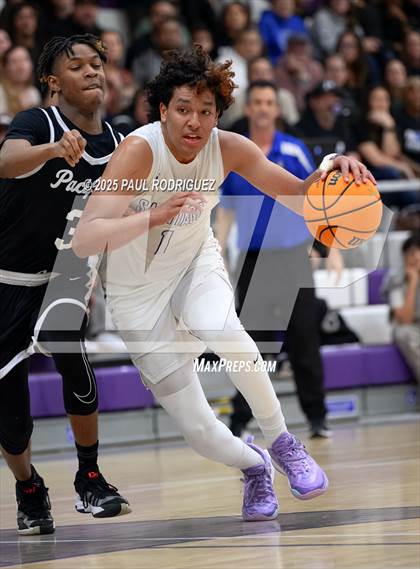 Thumbnail 1 in Santiago vs Pacifica (CIF-SS D4AA Semifinal) photogallery.