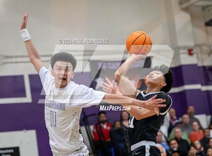 Thumbnail 1 in Santiago vs Pacifica (CIF-SS D4AA Semifinal) photogallery.