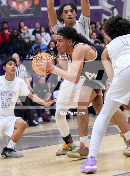 Thumbnail 3 in Santiago vs Pacifica (CIF-SS D4AA Semifinal) photogallery.