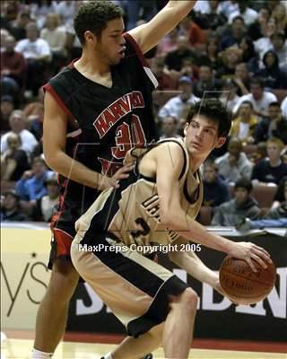 Thumbnail 1 in Harvard-Westlake vs. Oak Park (Sec. III-A Final)#1 photogallery.