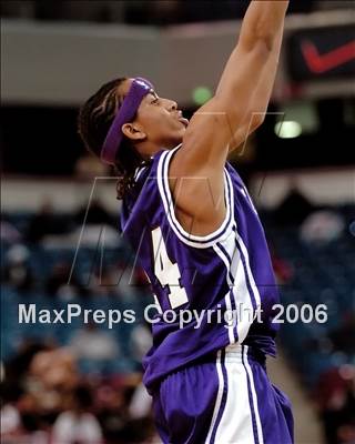 Thumbnail 1 in Sacramento vs. St. Mary's (SJS D3 Final) photogallery.