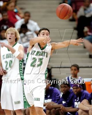 Thumbnail 3 in Sacramento vs. St. Mary's (SJS D3 Final) photogallery.