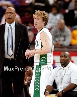 Thumbnail 1 in Sacramento vs. St. Mary's (SJS D3 Final) photogallery.