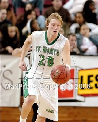 Thumbnail 1 in Sacramento vs. St. Mary's (SJS D3 Final) photogallery.