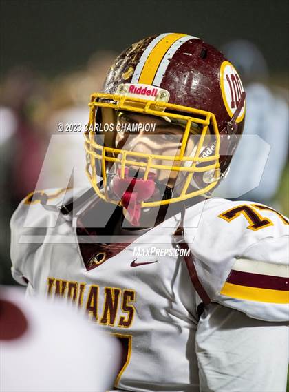 Thumbnail 3 in Harlandale @ Liberty Hill (UIL Football 5A D2 Region 4 Bi-District) photogallery.
