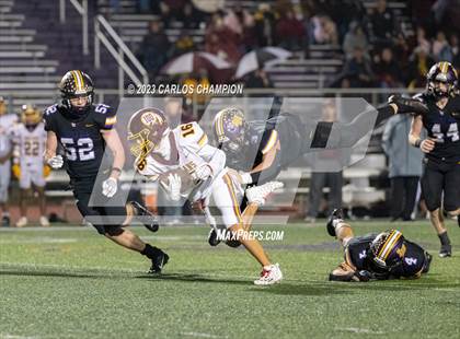 Thumbnail 2 in Harlandale @ Liberty Hill (UIL Football 5A D2 Region 4 Bi-District) photogallery.