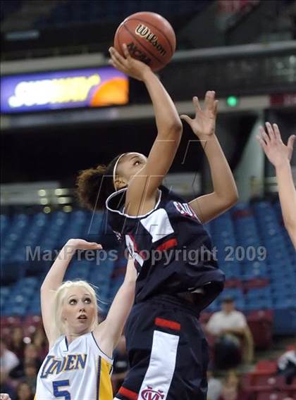 Thumbnail 1 in Modesto Christian vs. Linden (CIF SJS D4 Final) photogallery.