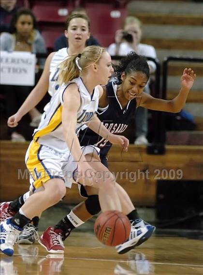 Thumbnail 1 in Modesto Christian vs. Linden (CIF SJS D4 Final) photogallery.