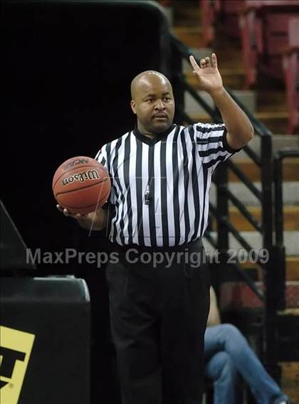 Thumbnail 2 in Modesto Christian vs. Linden (CIF SJS D4 Final) photogallery.