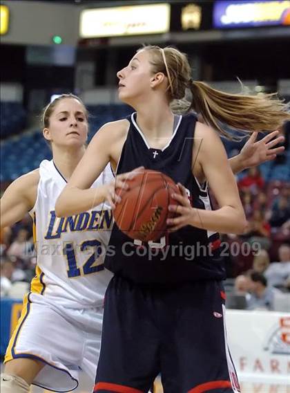 Thumbnail 1 in Modesto Christian vs. Linden (CIF SJS D4 Final) photogallery.