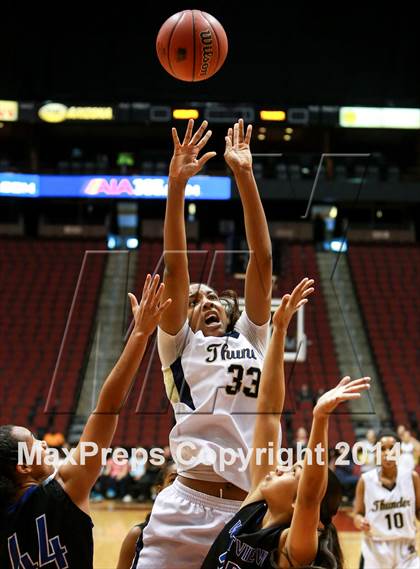 Thumbnail 1 in Desert Vista vs. Westview (AIA D1 Final) photogallery.