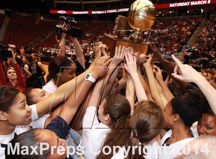 Thumbnail 1 in Desert Vista vs. Westview (AIA D1 Final) photogallery.
