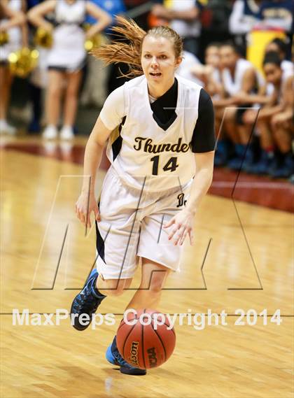 Thumbnail 1 in Desert Vista vs. Westview (AIA D1 Final) photogallery.