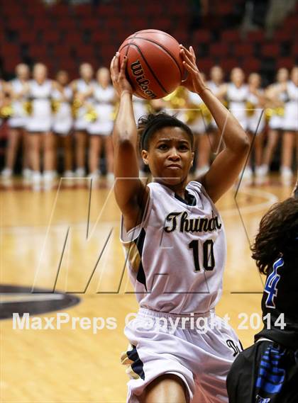 Thumbnail 1 in Desert Vista vs. Westview (AIA D1 Final) photogallery.