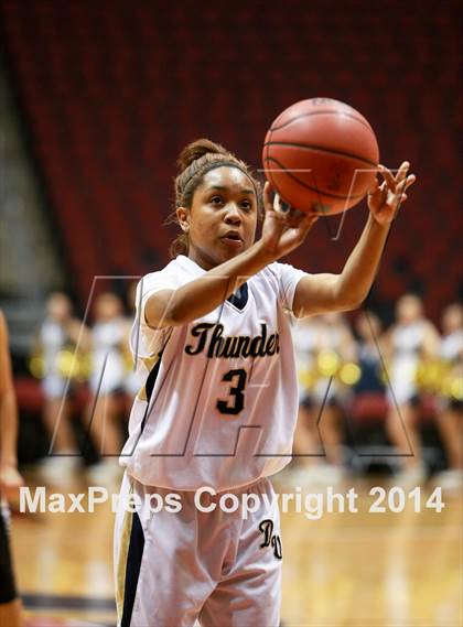 Thumbnail 1 in Desert Vista vs. Westview (AIA D1 Final) photogallery.