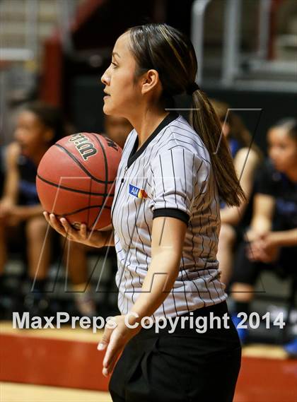 Thumbnail 1 in Desert Vista vs. Westview (AIA D1 Final) photogallery.