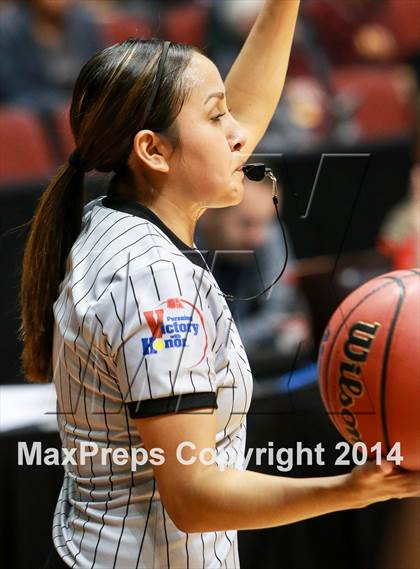 Thumbnail 3 in Desert Vista vs. Westview (AIA D1 Final) photogallery.
