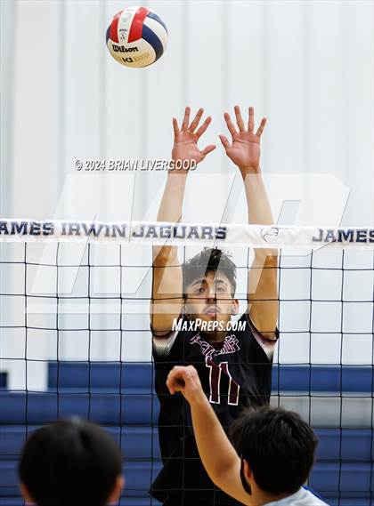 Thumbnail 3 in Regis Groff @ James Irwin photogallery.