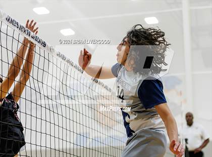 Thumbnail 3 in Regis Groff @ James Irwin photogallery.