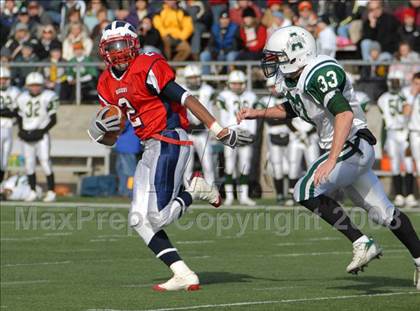 Thumbnail 2 in Eastmoor Academy vs. Aurora (OHSAA D3 Final) photogallery.